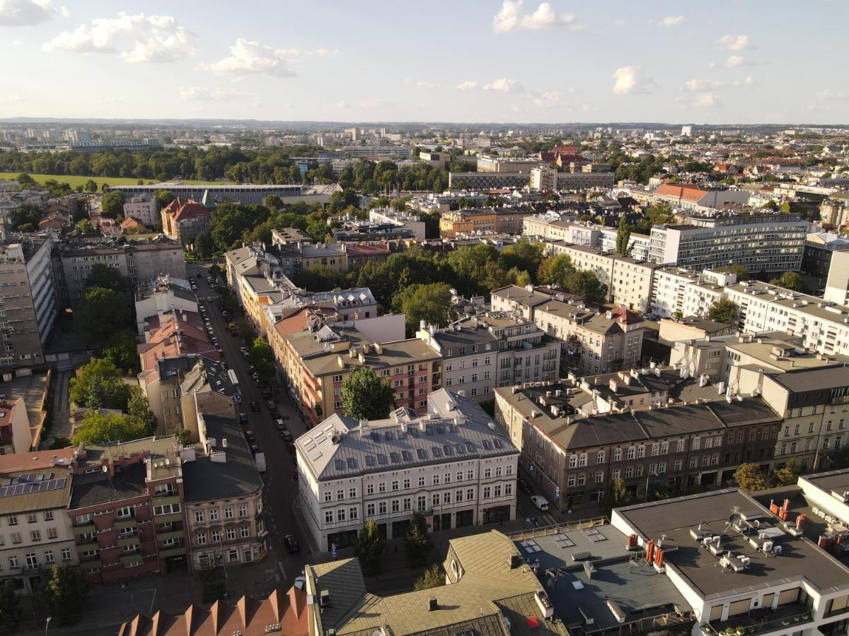 Plantonia Aparthotel Krasków Eksteriør bilde